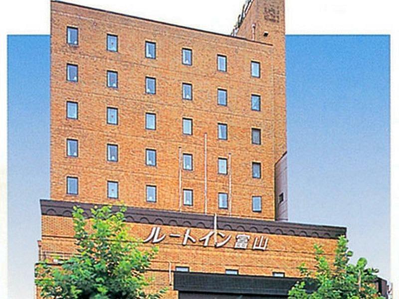 Hotel Route-Inn Toyama Ekimae Exterior foto